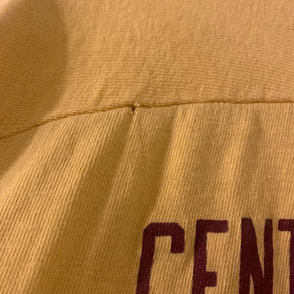 Rare Vintage 70’s Champion Central Michigan CMU Football Tee-Shirt Size M Yellow - Picture 3 of 8